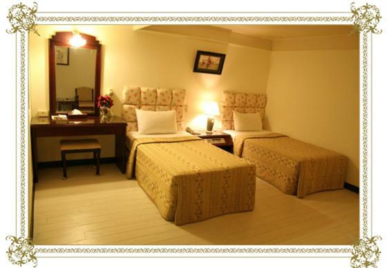 Athens Hotel Taichung Exterior foto